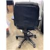 Image 2 : BLACK OFFICE CHAIR