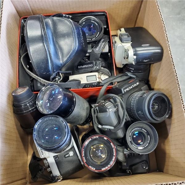 Camera Shot Box BOX OF ASSORTED VINTAGE 35MM CAMERAS - Big Valley Auction