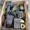 Image 1 : BOX OF ASSORTED VINTAGE 35MM CAMERAS