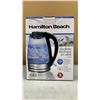 Image 2 : HAMILTON BEACH 1.7L GLASS KETTLE - TESTED WORKING - RETAIL $59