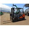 Image 2 : (866767) 2013 Doosan D30S-5 Forklift (Starts & Runs - See Video)