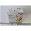 Image 1 : Box of Honeywell LaserLight Ear Plugs - 200 Pair
