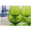 Image 5 : (4) Blue Stem Glasses, (4) Green Stem Glasses