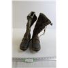 Image 1 : Tie Up Boots - Size 6