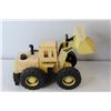 Image 6 : Tonka Dump Truck Toy, Wheel Loader Toy
