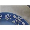 Image 2 : (15) Christmas Snowflake Plates - Some Chips