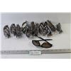 Image 1 : (12) Pair of Eye Looks Sunglasses (NIB)