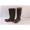 Image 4 : CEBO Steel Shank Rubber Boots (Size 8, Untested)