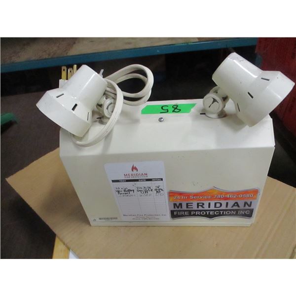 FREIGHT DAMAGE (AS IS):  EMERGENCY BACK UP LIGHT SYSTEM