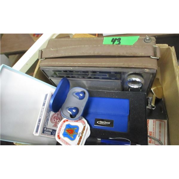BOX C/W TRANSISTER RADIO, EAR BUDS, PEN SET, ETC
