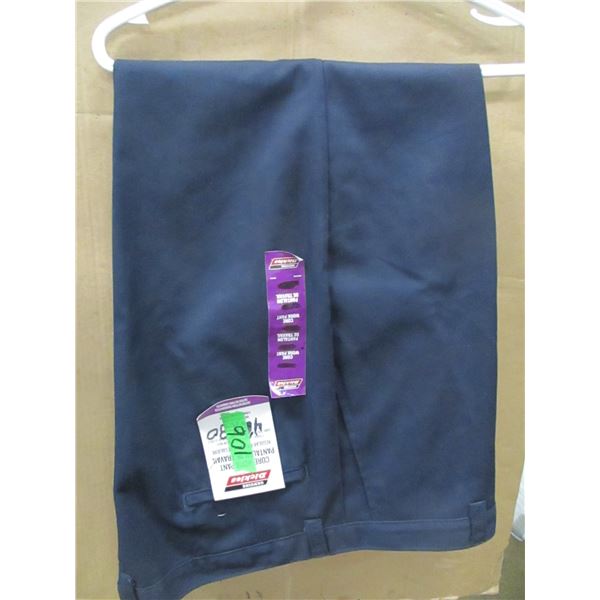 NEW:  DICKIES WORK PANTS (SIZE 42 X 30)