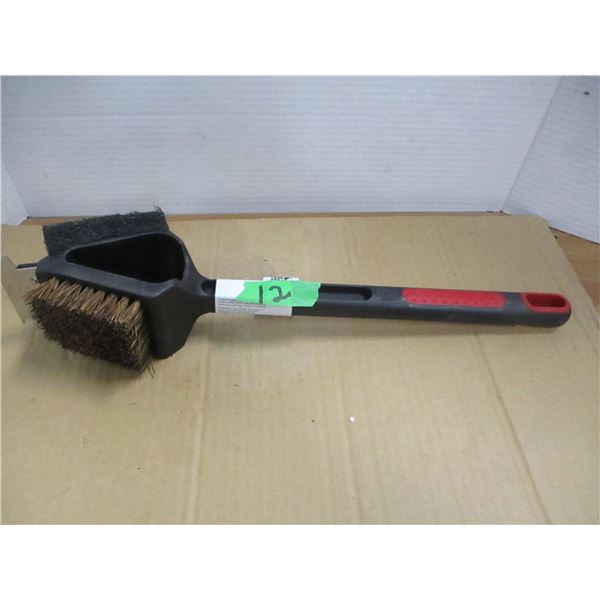NEW:  3 WAY BBQ BRUSH