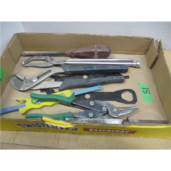 ESTATE:  FLAT C/W VARIOUS TOOLS