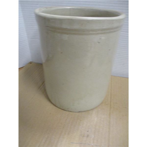 COLLECTABLE:  GALLON CROCK (CRACKED - AS IS)