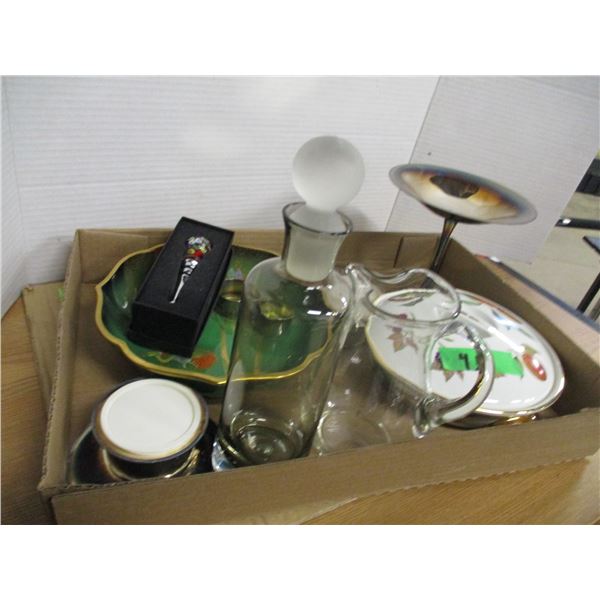 ESTATE:  FLAT C/W ASSORTED DISHWARE