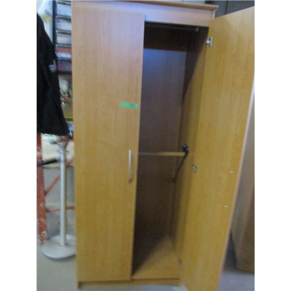 ESTATE:  WARDROBE CUPBOARD (APPROX. 29" X 22" X 6')