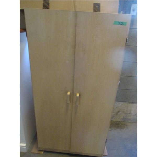 ESTATE:  CABINET C/W SHELVES (APPROX. 18" X 30" X 5')