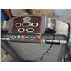 Image 2 : ESTATE:  HORIZON FITNESS TREADMILL