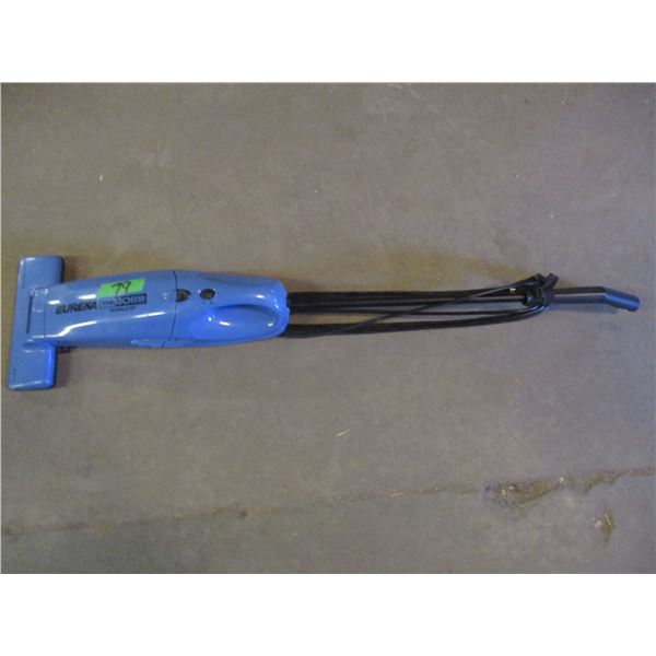 ESTATE:  EUREKA UPRIGHT BAGLESS VACUUM