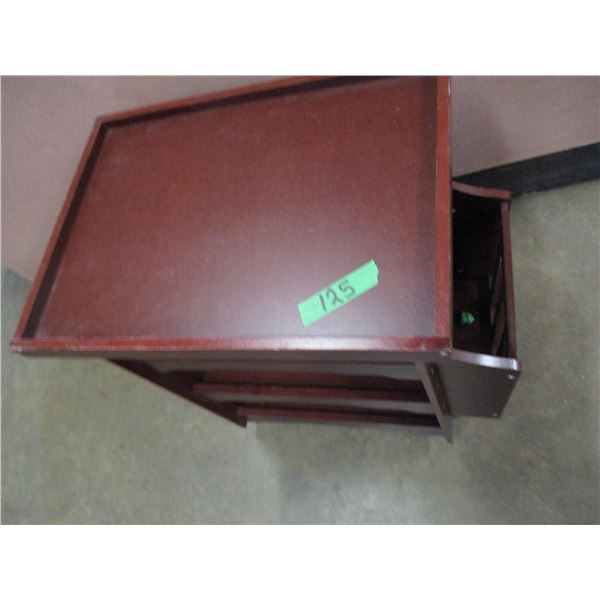 ESTATE:  MAGAZINE TABLE
