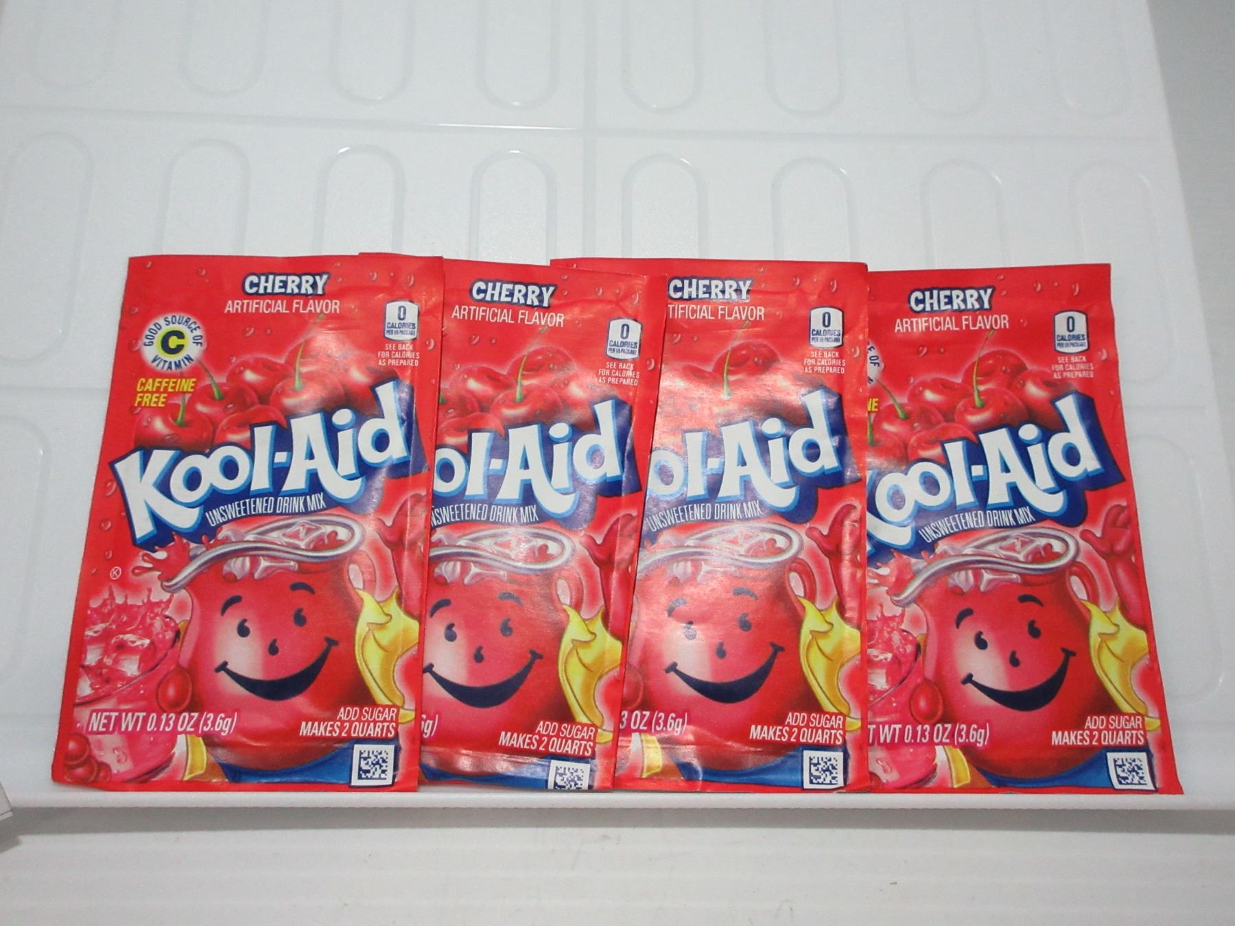 CHERRY KOOL-AID - 4 PACKAGES