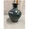 Image 2 : Signed pottery vase