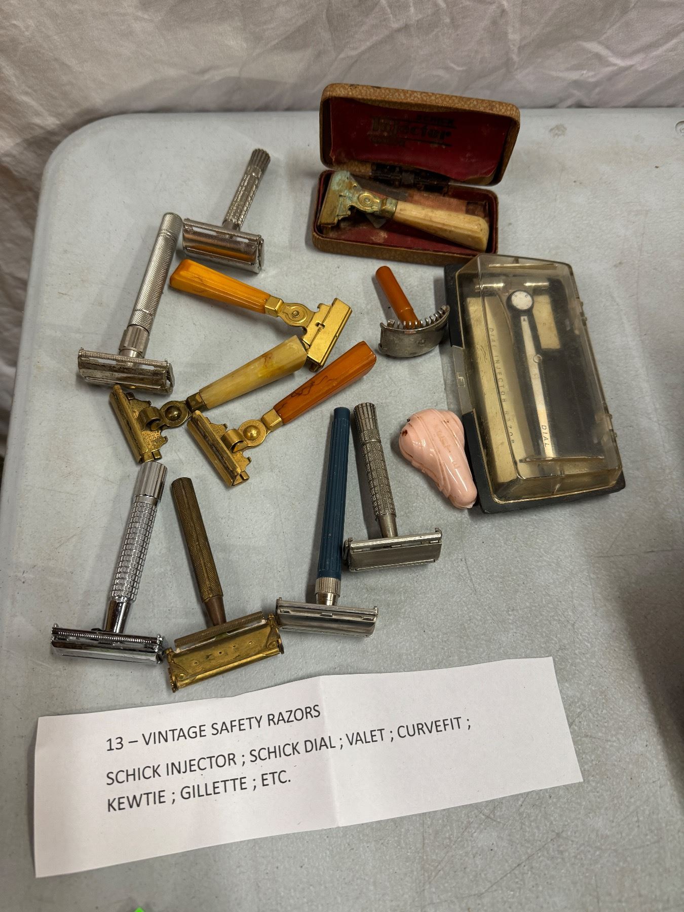 Vintage safety razors