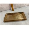 Image 2 : Small gold hammered tray