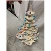 Image 4 : Vintage ceramic tree decor