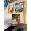 Image 1 : 3 tin signs