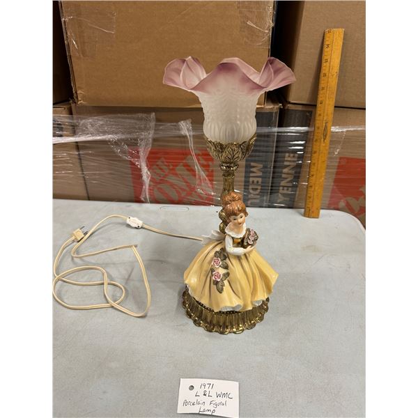 L&L Figural lamp