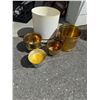 Image 1 : Planters and candle