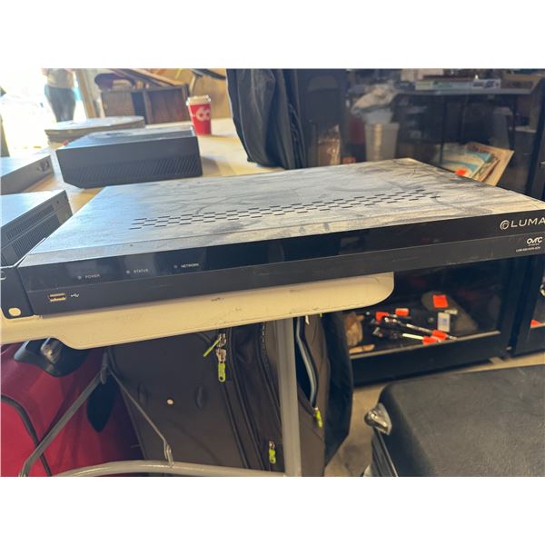 Luma Surveillance LUM-500-NVR-4CH Series 500 NVR Recorder 931.51GB HDD w/ Mounts