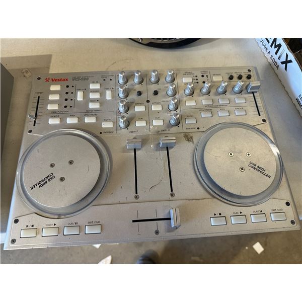 Vestax VCI-100 USB MIDI controller -- NOT TESTED -- no cord