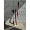 Image 1 : Brushes and umbrella