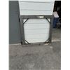 Image 1 : Gate frame