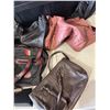 Image 2 : Assorted hand bags
