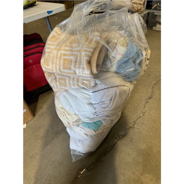 Bag or towels and cushions