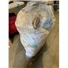Image 1 : Bag or towels and cushions