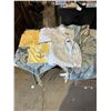 Image 1 : Beding and large and xl shirts