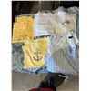 Image 2 : Beding and large and xl shirts