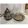 Image 1 : Serving dishes