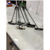 Image 1 : 8 putters