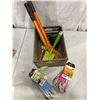Image 1 : Gardening items