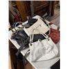 Image 1 : Handbags