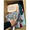 Image 1 : Box of towels