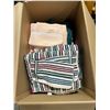 Image 2 : Box of towels