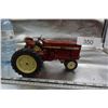 Image 1 : International Tractor