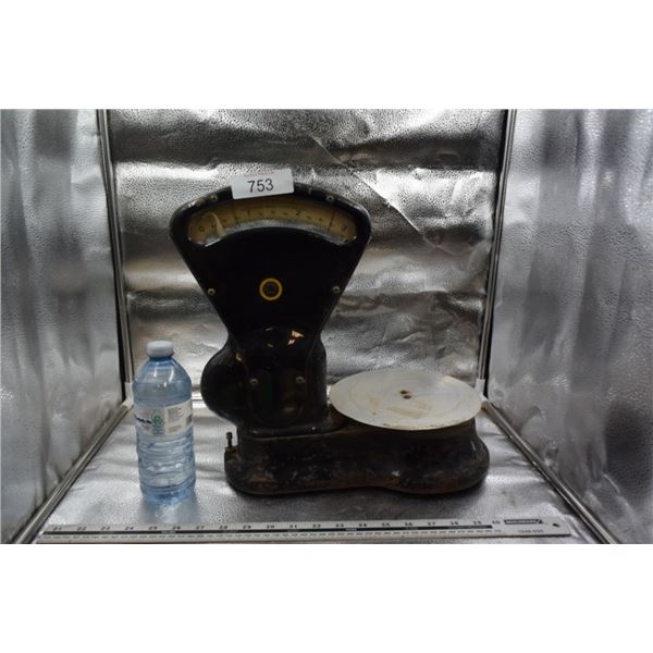 Antique Toledo Table Top Scale