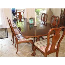 DINING TABLE & 8 CHAIRS